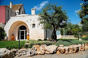 Trulli Arco Antico