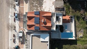 Wind Rose apartments-beachfront