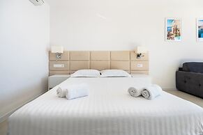 Wind Rose apartments-beachfront