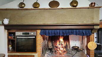 Il Peppolo Country House