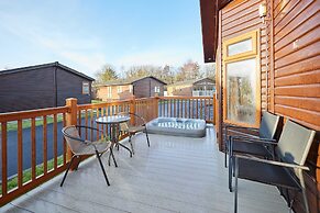 Host Stay Mandarin Lodge