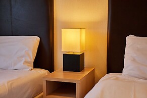 Host Stay Mandarin Lodge