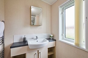 Host Stay Rowan Lodge