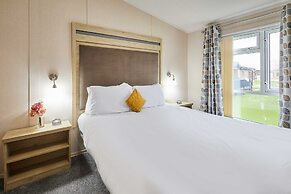 Host Stay Rowan Lodge