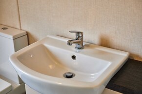 Host Stay Rowan Lodge