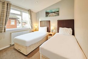 Host Stay Crystal Lodge