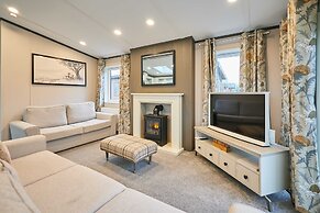 Host Stay Malton Pines Lodge
