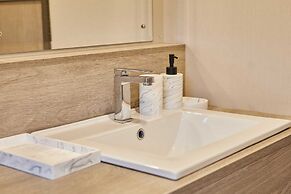 Host Stay Malton Pines Lodge
