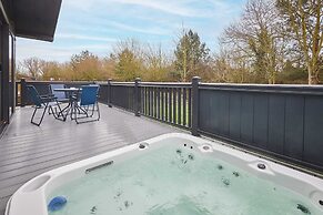 Host Stay Malton Pines Lodge