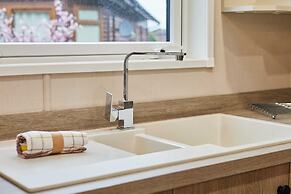 Host Stay Malton Pines Lodge