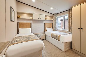 Host Stay Malton Pines Lodge