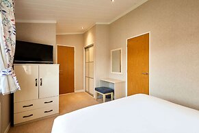 Host Stay Deneb Lodge