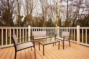 Host Stay Deneb Lodge