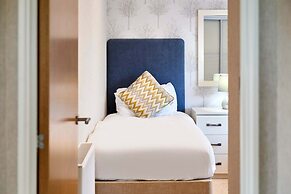 Host Stay Deneb Lodge