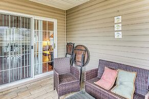 Screened Porch + Pool Access: Longs Golf Getaway