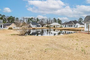 Screened Porch + Pool Access: Longs Golf Getaway