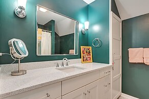 Endless Fun! Family Home w/ Spacious Yard in Clive