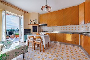 Stylish apartment with Sunset View