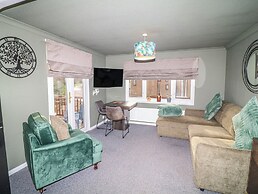 The Nest Lodge 55