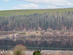 2 Manorhouse Farm