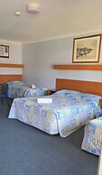 Kingston Ocean View Motel