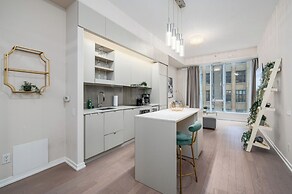 North Suites - Downtown Toronto