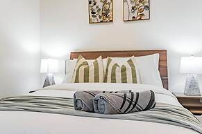 North Suites - Downtown Toronto