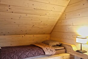Holiday Homes With Fireplaces, Playground