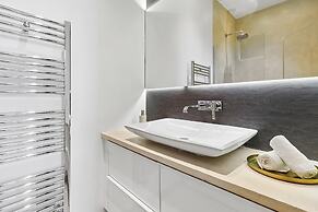Elegant 1BR near Notre-Dame Cathedral