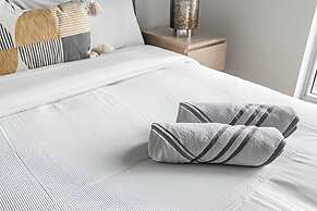 Casa Suites - Downtown Toronto