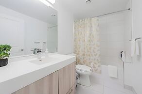 Casa Suites - Downtown Toronto