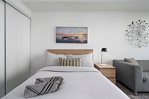 Casa Suites - Downtown Toronto
