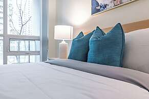 Casa - Toronto Downtown