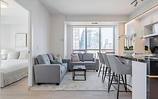 The Casa - Toronto Financial District