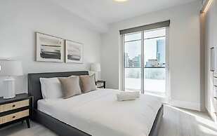 The Casa - Toronto Financial District