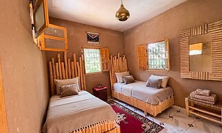 Ouberge loassis house