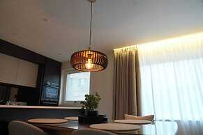 1st Floor Luxury 2-bed Apt, Sleeps 6