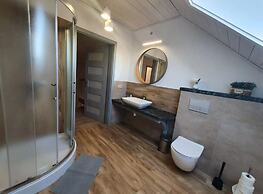 Comfortable Holiday Base With Terrace