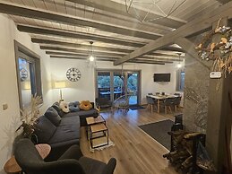 Comfortable Holiday Base With Terrace