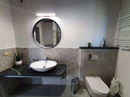 Comfortable Holiday Base With Terrace