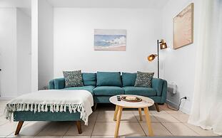 Zen Bamboo Cozy - Modern - Central