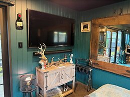 The Olde Whiskey Room