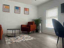 Cozy Belfast Apartment With 2 Bedrooms