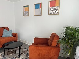 Cozy Belfast Apartment With 2 Bedrooms