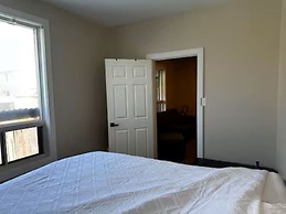 Renovated 2 Bedroom Apt Central Hamilton