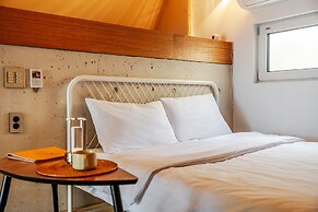 Yeongdeok Dalto Poolvilla Glamping