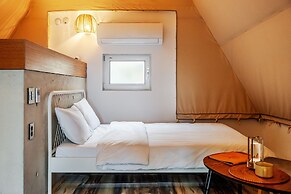 Yeongdeok Dalto Poolvilla Glamping
