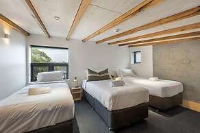 Nelse Lodge