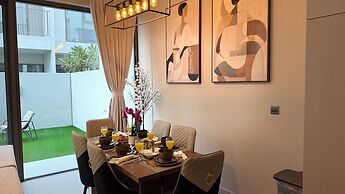 Liva Suites By Hostiva - Dubai South
