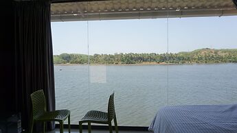 Aghanashini River Retreats